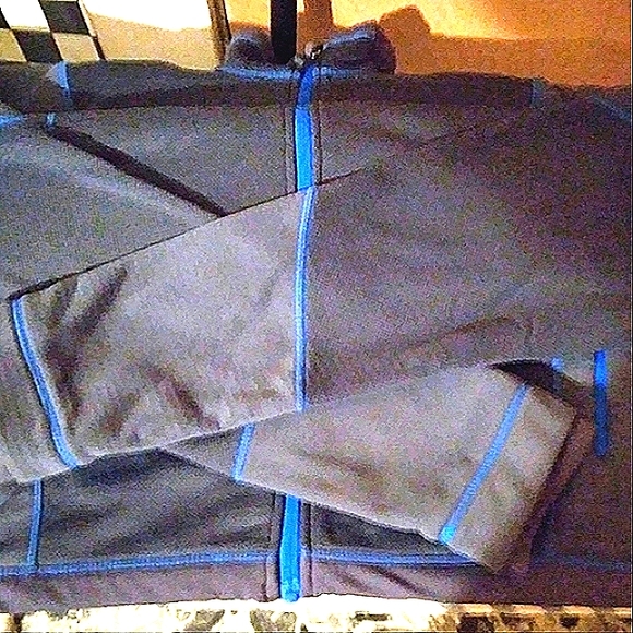 Men's (pre-owned) NCAA full zip Jacket Sz L/G - Picture 9 of 14